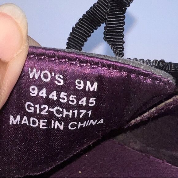 Sperry Top-Siders Black Sequined Covered Deck Shoes w/Ribbon Laces - Picture 6 of 10